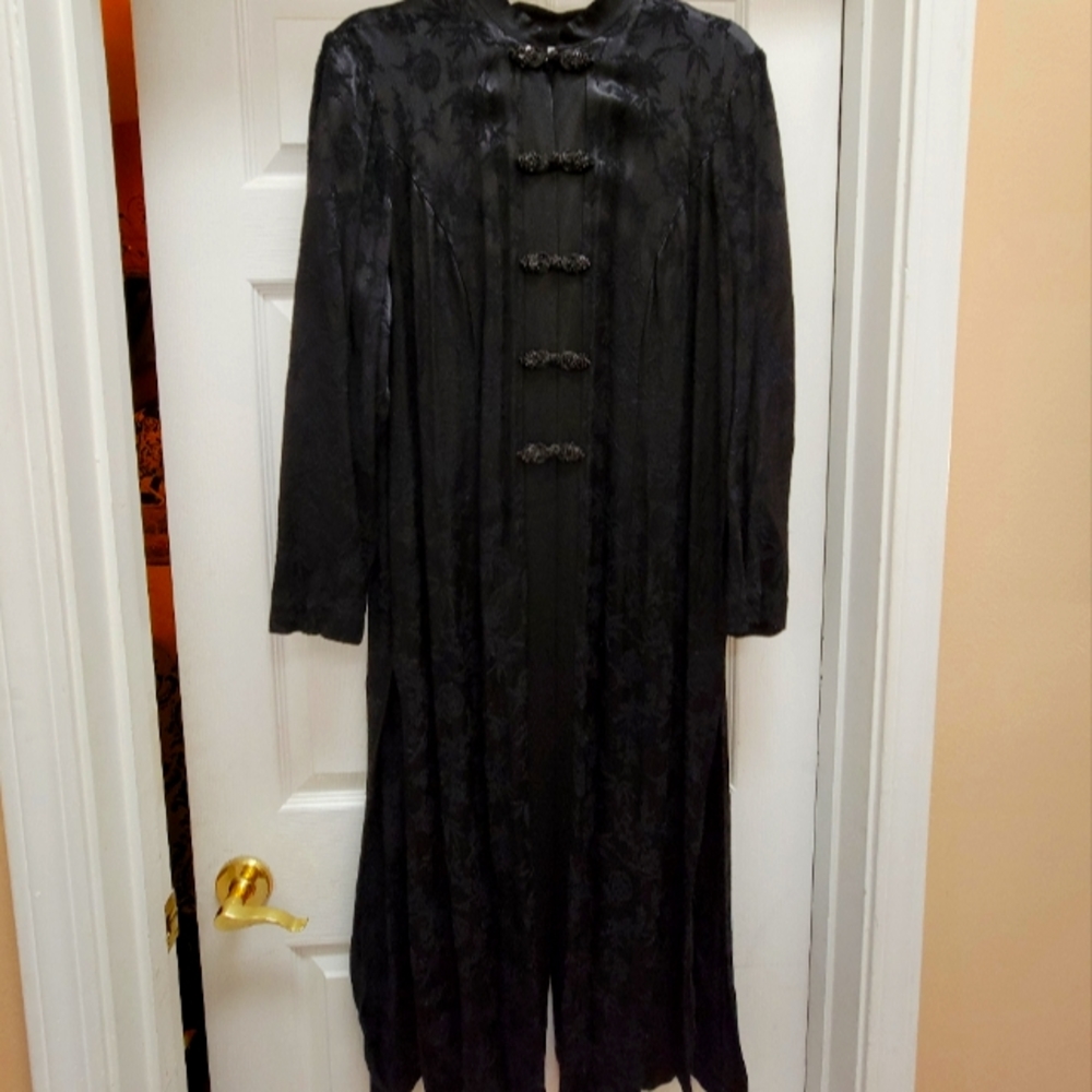 Elegant black duster